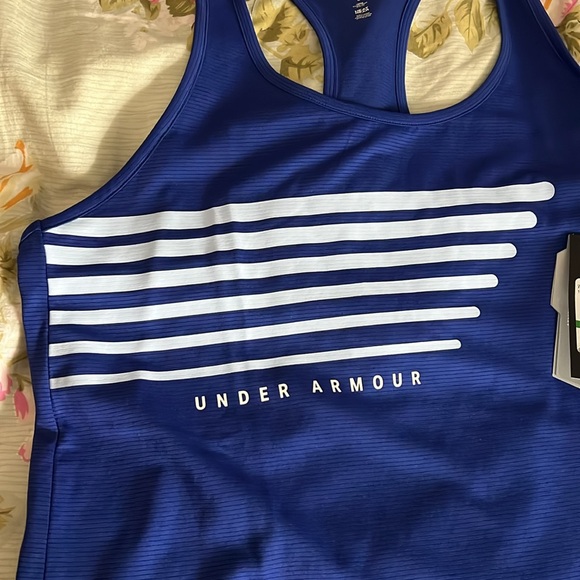 NWT UA RUNNING TEE - Picture 6 of 7